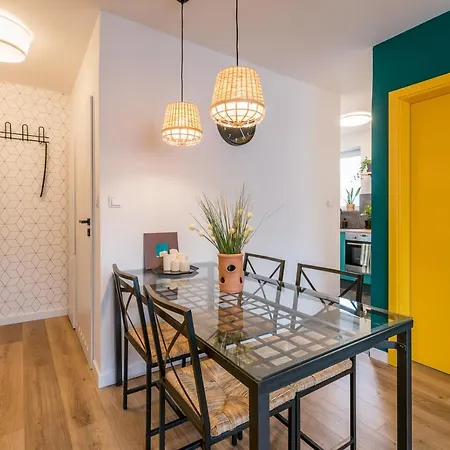 Lägenhet 3-room 50m From Main Market *
