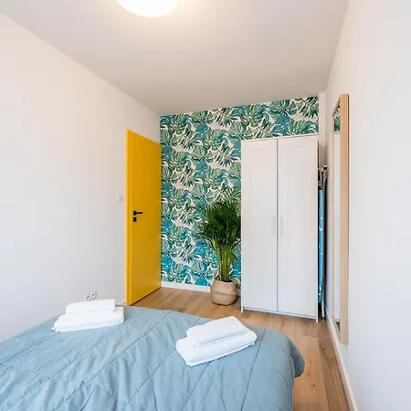 3-room 50m From Main Market